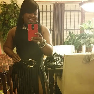 Meet your Posher, Toni